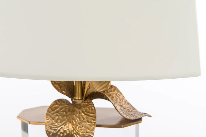 Cattleya Orchid Table Lamp