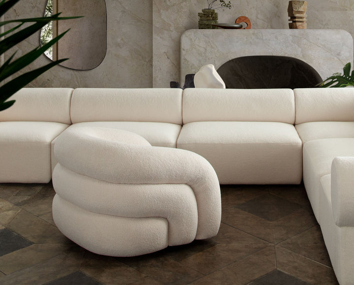 Quantum Swivel Accent Chair in Ivory Sherpa