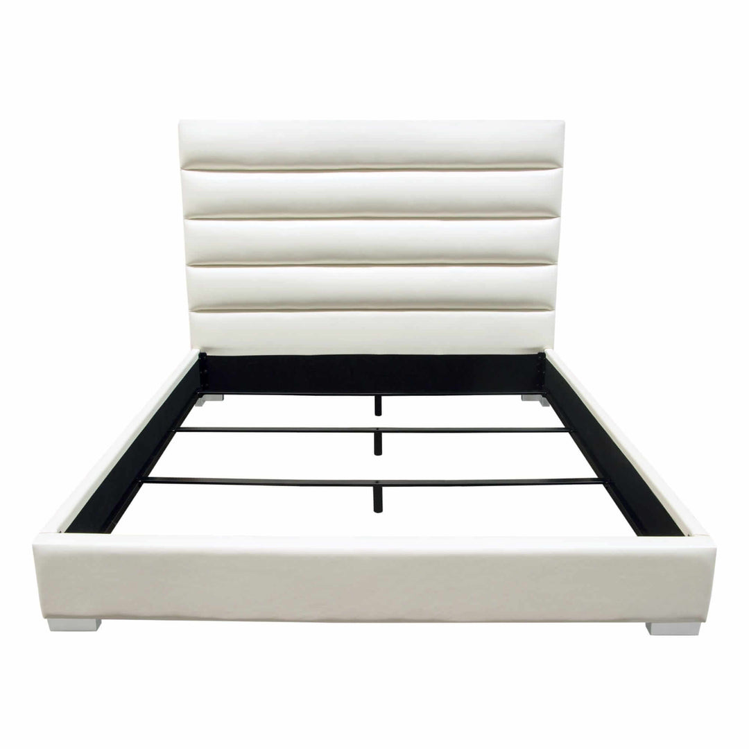 Bardot Channel Tufted Bed E king / White